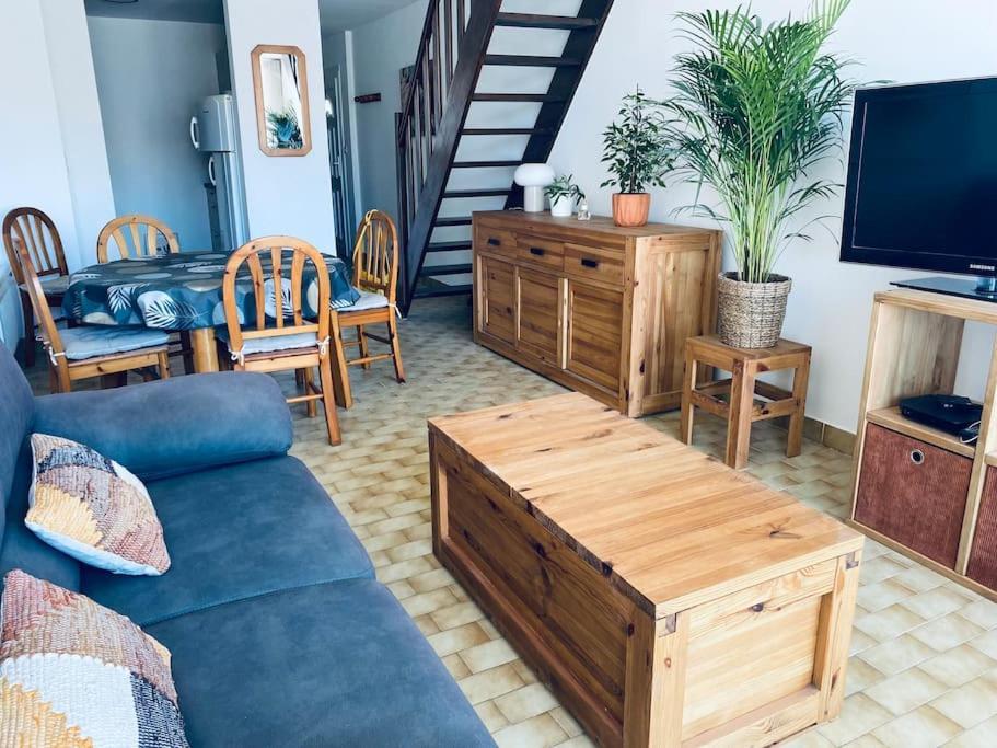 Appartement Le Corail Du Boucanet T4 De 70m2 En Duplex Avec Balcon Et Parking *